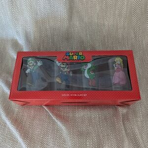 Super Mario Brothers Pint Glass Set